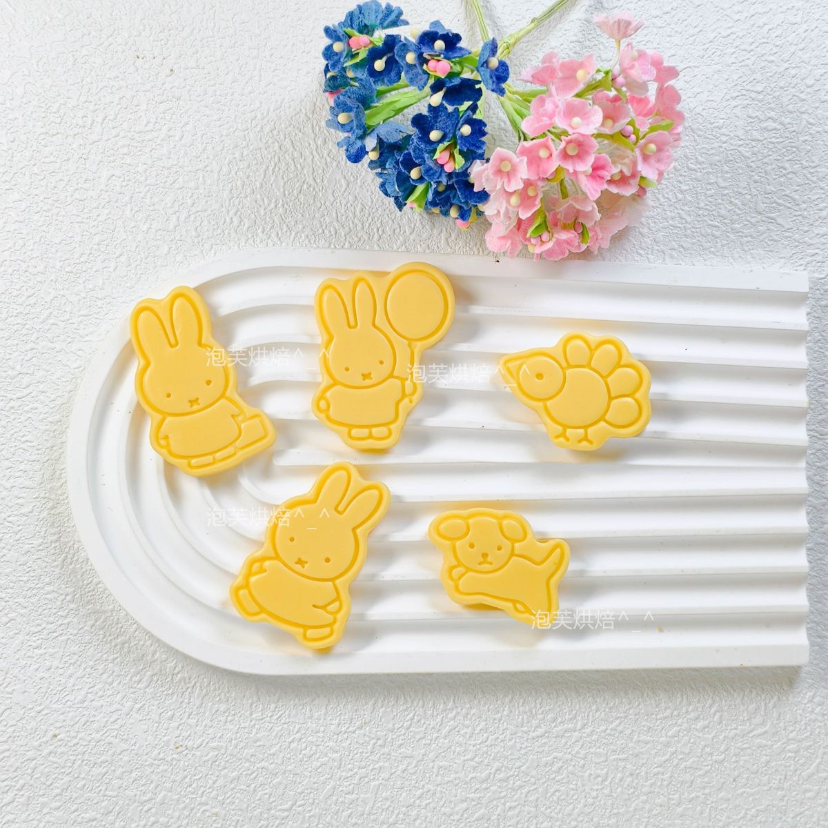 Cute 3D Press Cookie Mold with - Kitchen Appliances On Sale 评论和价格